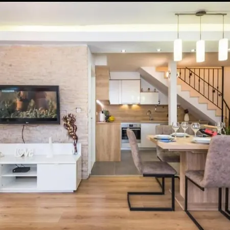 Bruna Apartment